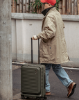 【機内持ち込み】 CELESTRA Suitcase|Deep Olive