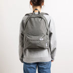 ドーナツ プラスワン リボーン 防水 A4 軽量 通学 バックパック 24L