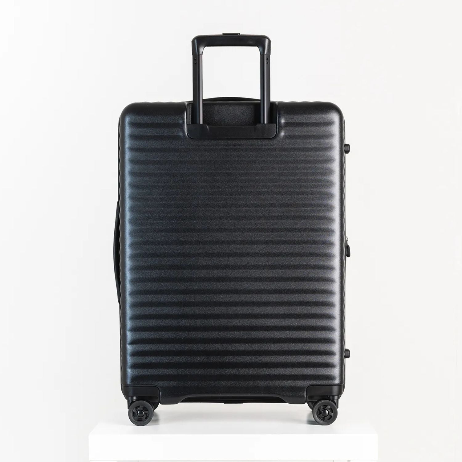 エコーラック セレストラ Mサイズ スーツケース