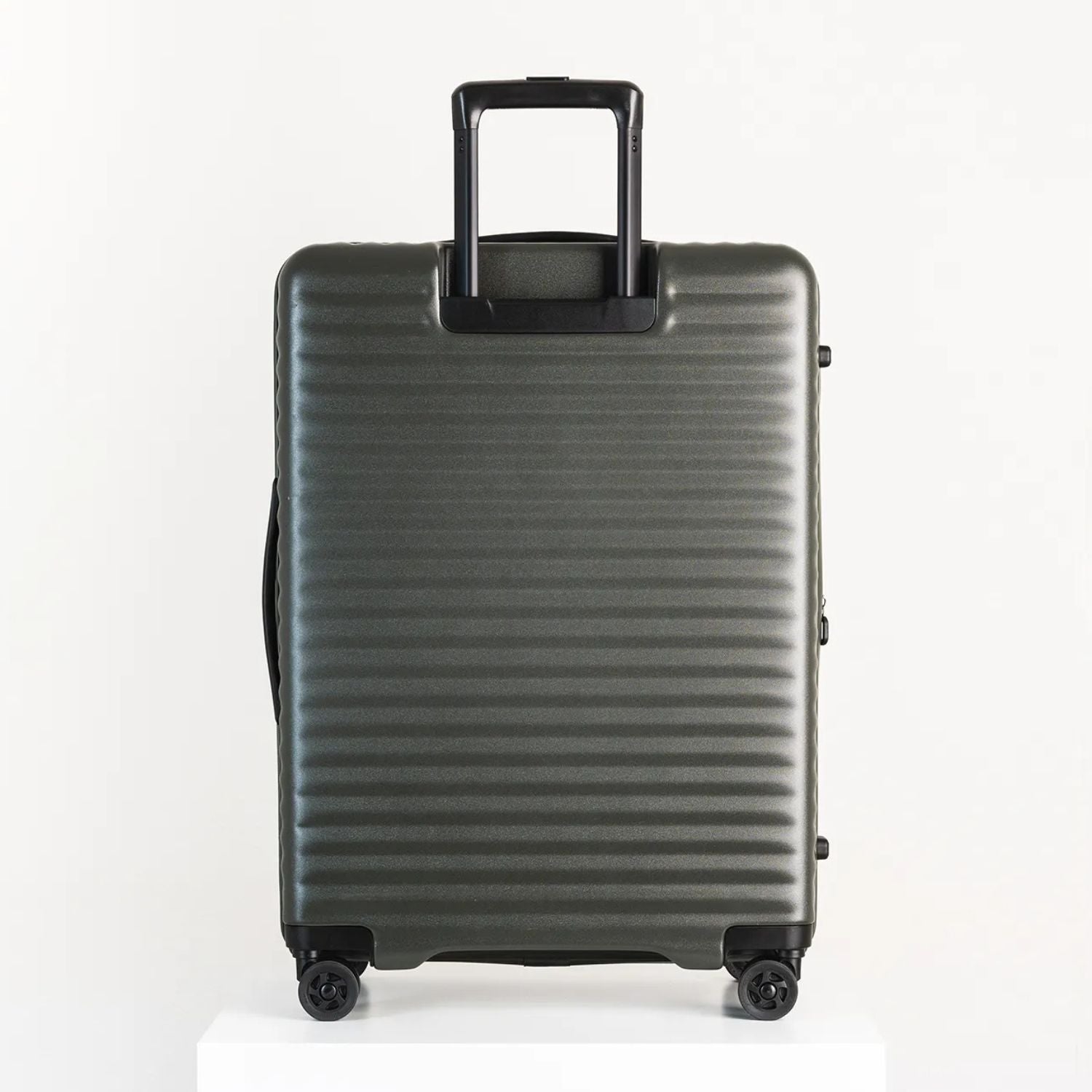 エコーラック セレストラ Mサイズ スーツケース