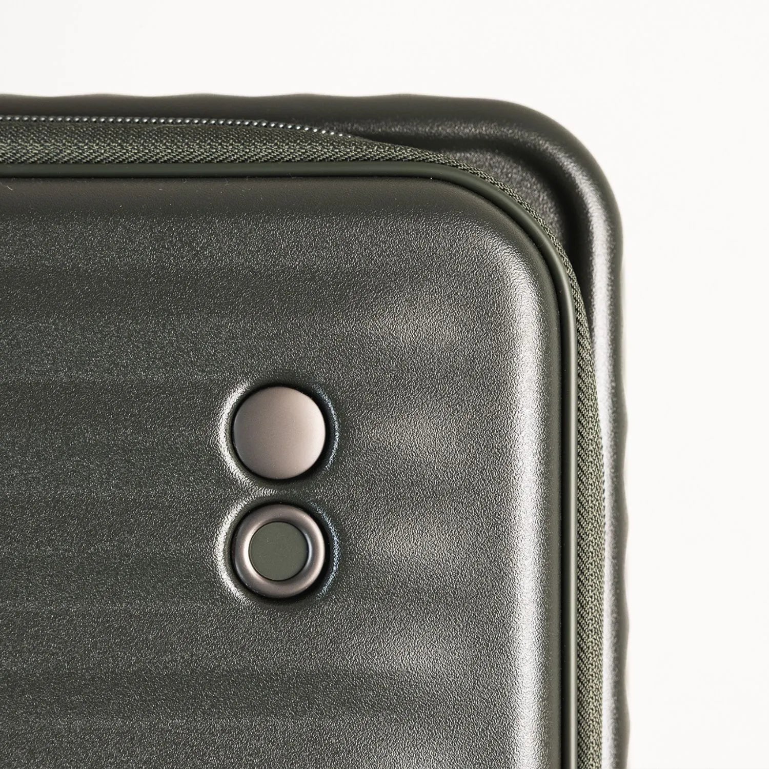 エコーラック セレストラ Mサイズ スーツケース