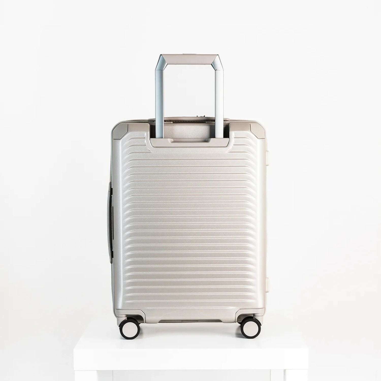 エコーラック ショーグンEVO FA 機内持ち込み スーツケース