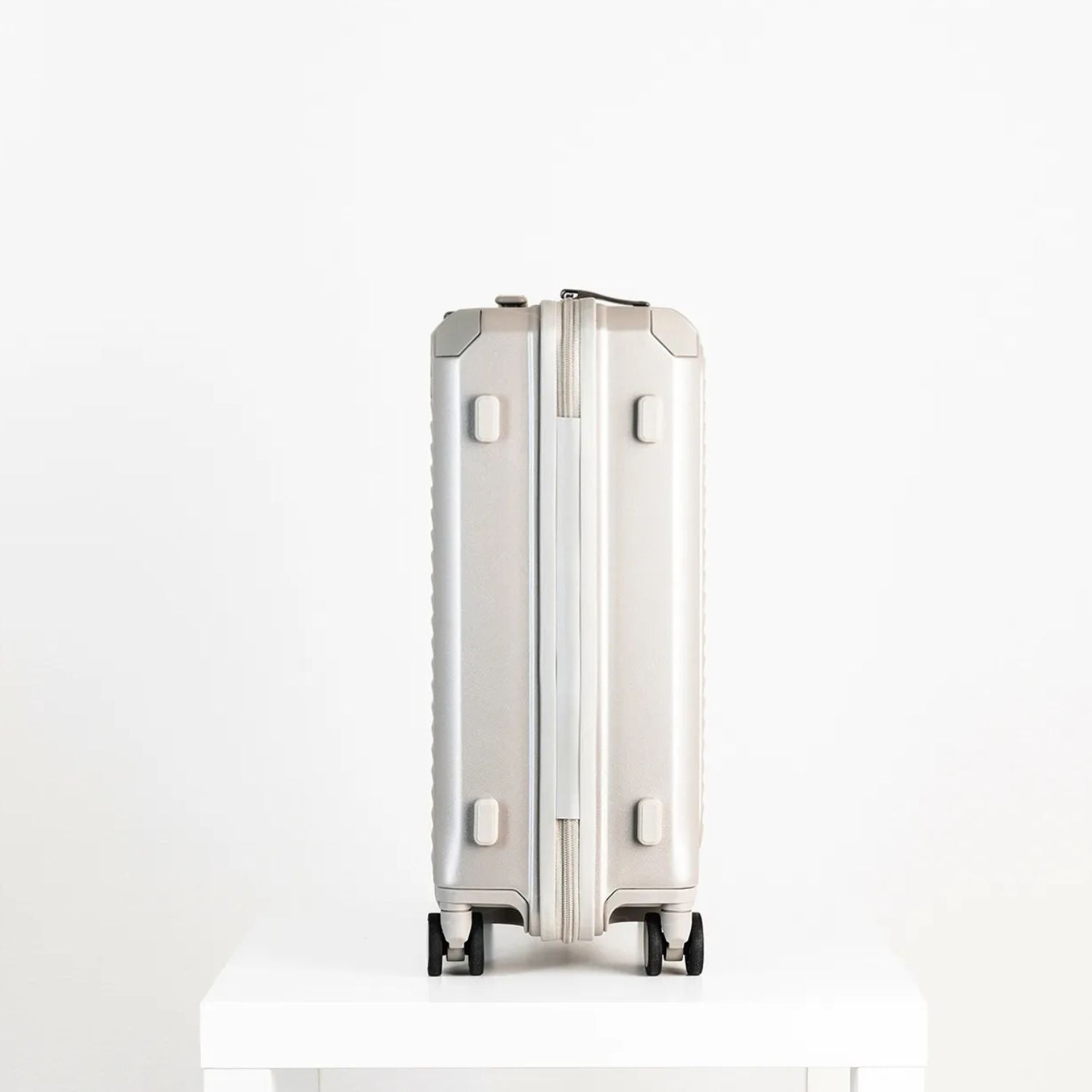 エコーラック ショーグンEVO FA 機内持ち込み スーツケース