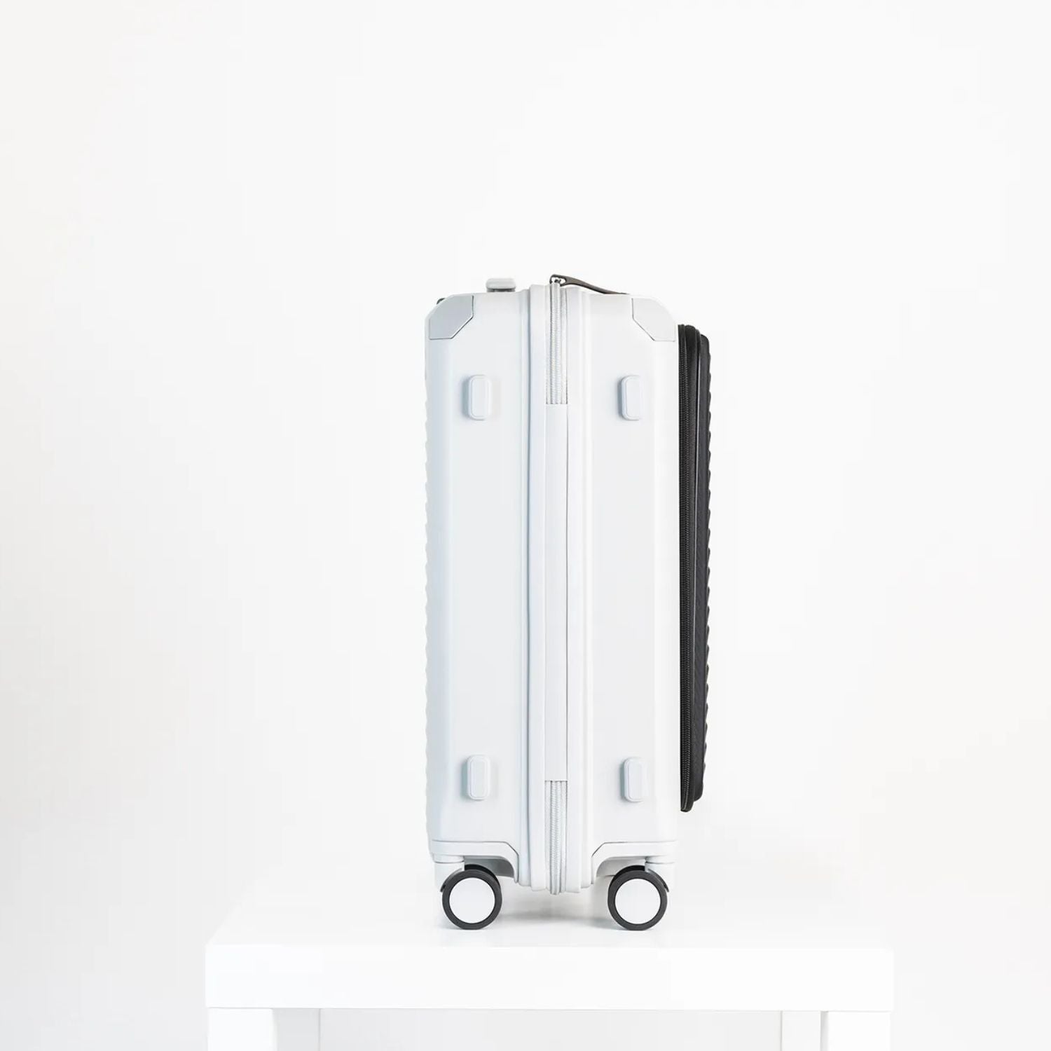 エコーラック ショーグンEVO G 機内持ち込み スーツケース