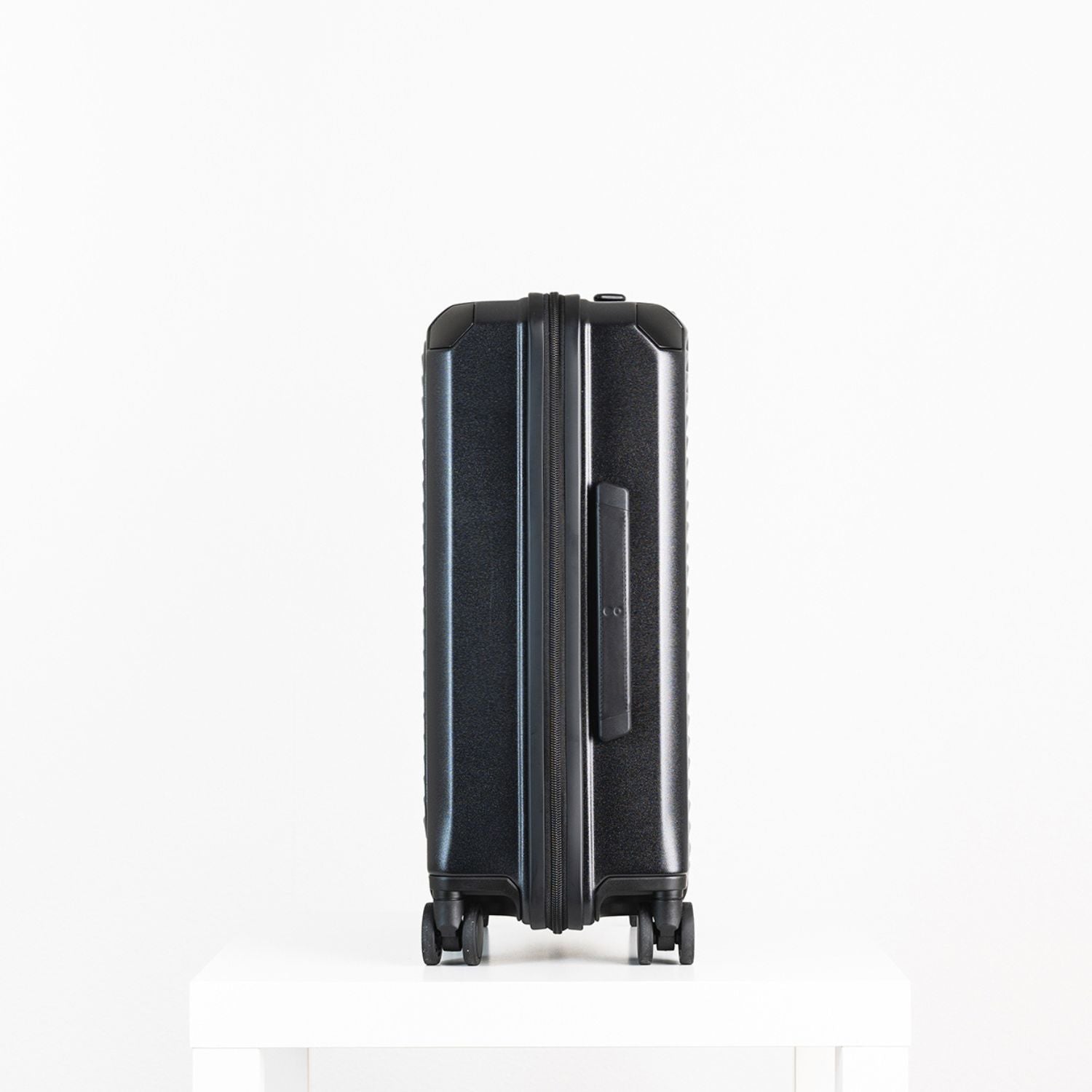 エコーラック ショーグンEVO FA 機内持ち込み スーツケース