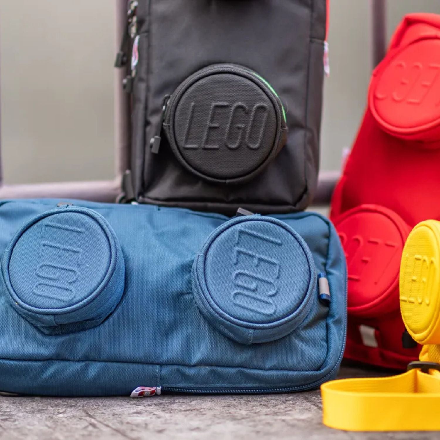 レゴ シグネチャー ブロック 1X2 ボディバッグ