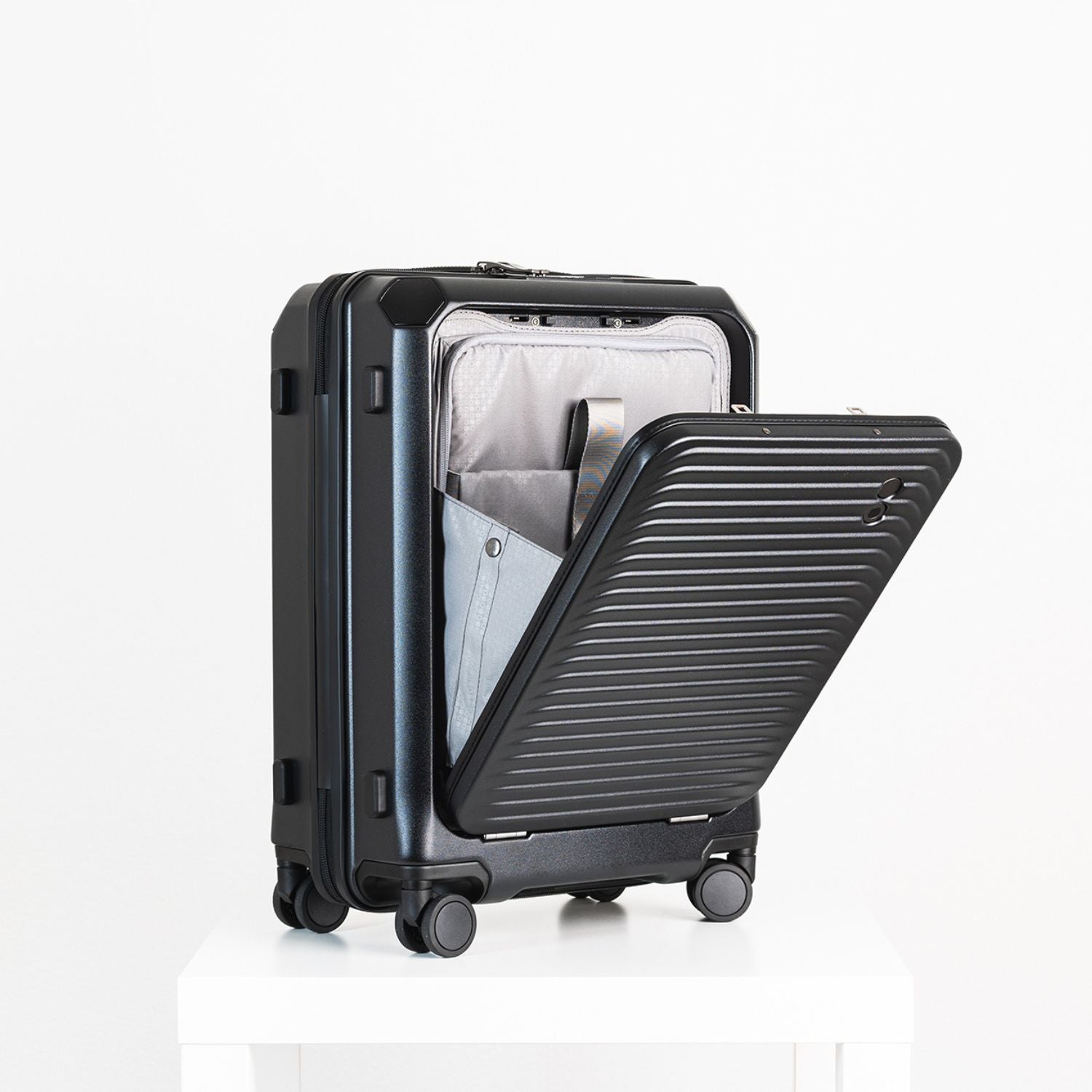 エコーラック ショーグンEVO FA 機内持ち込み スーツケース