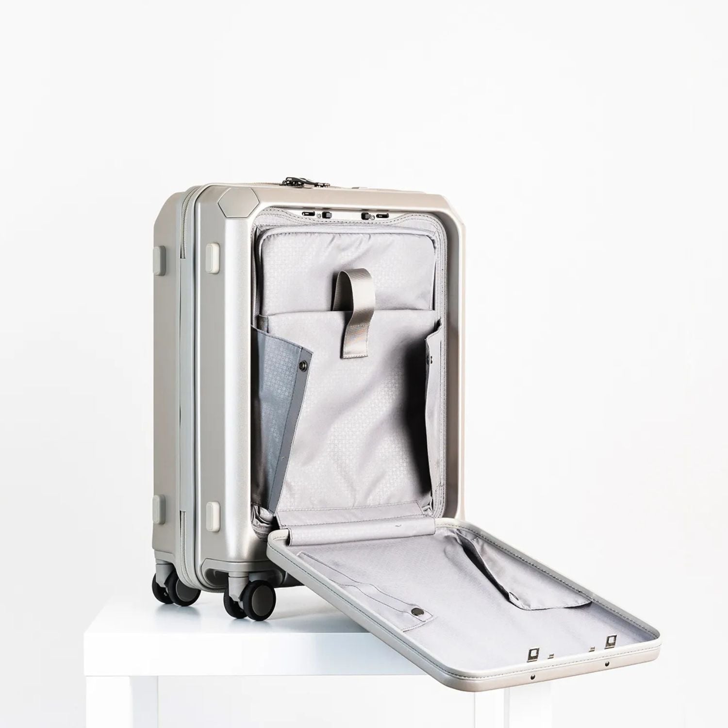 エコーラック ショーグンEVO FA 機内持ち込み スーツケース