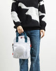 【特典付き】Signature Brick 1x1 2way Bag｜White
