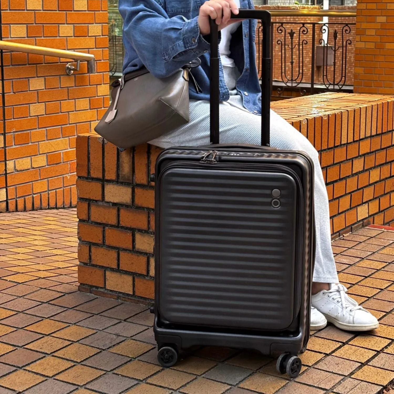 エコーラック セレストラ 機内持ち込み スーツケース