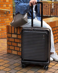 【機内持ち込み】 CELESTRA Suitcase｜Black