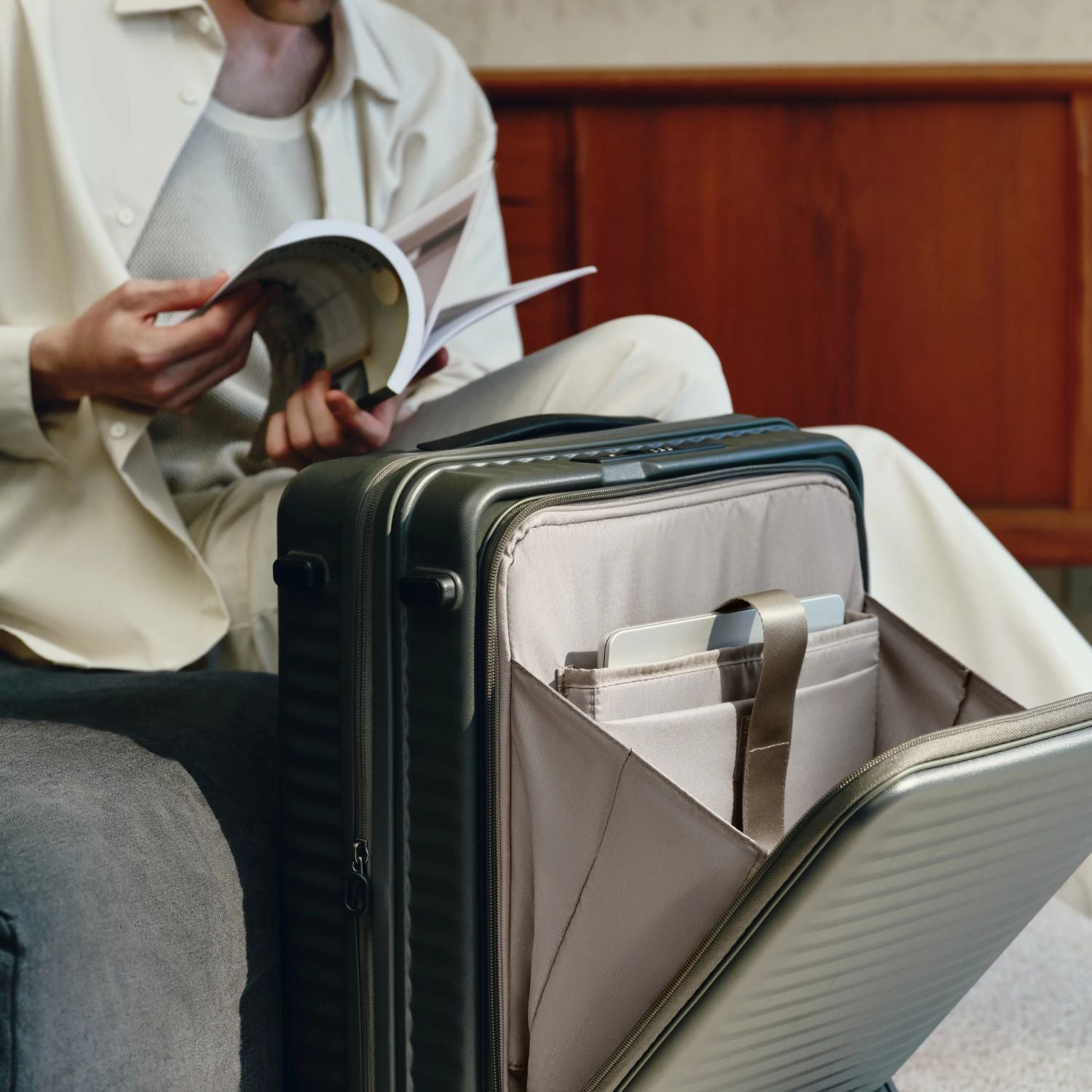 エコーラック セレストラ 機内持ち込み スーツケース