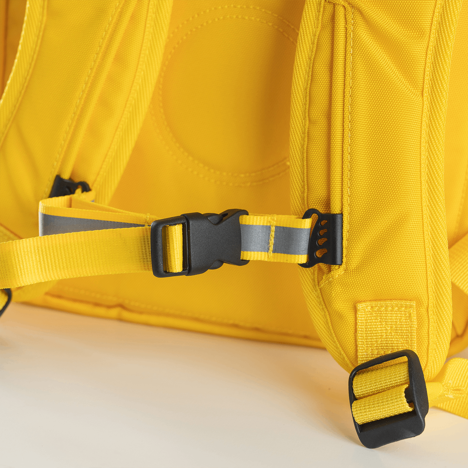 SIGNATURE BRICK 2X2 BACKPACK