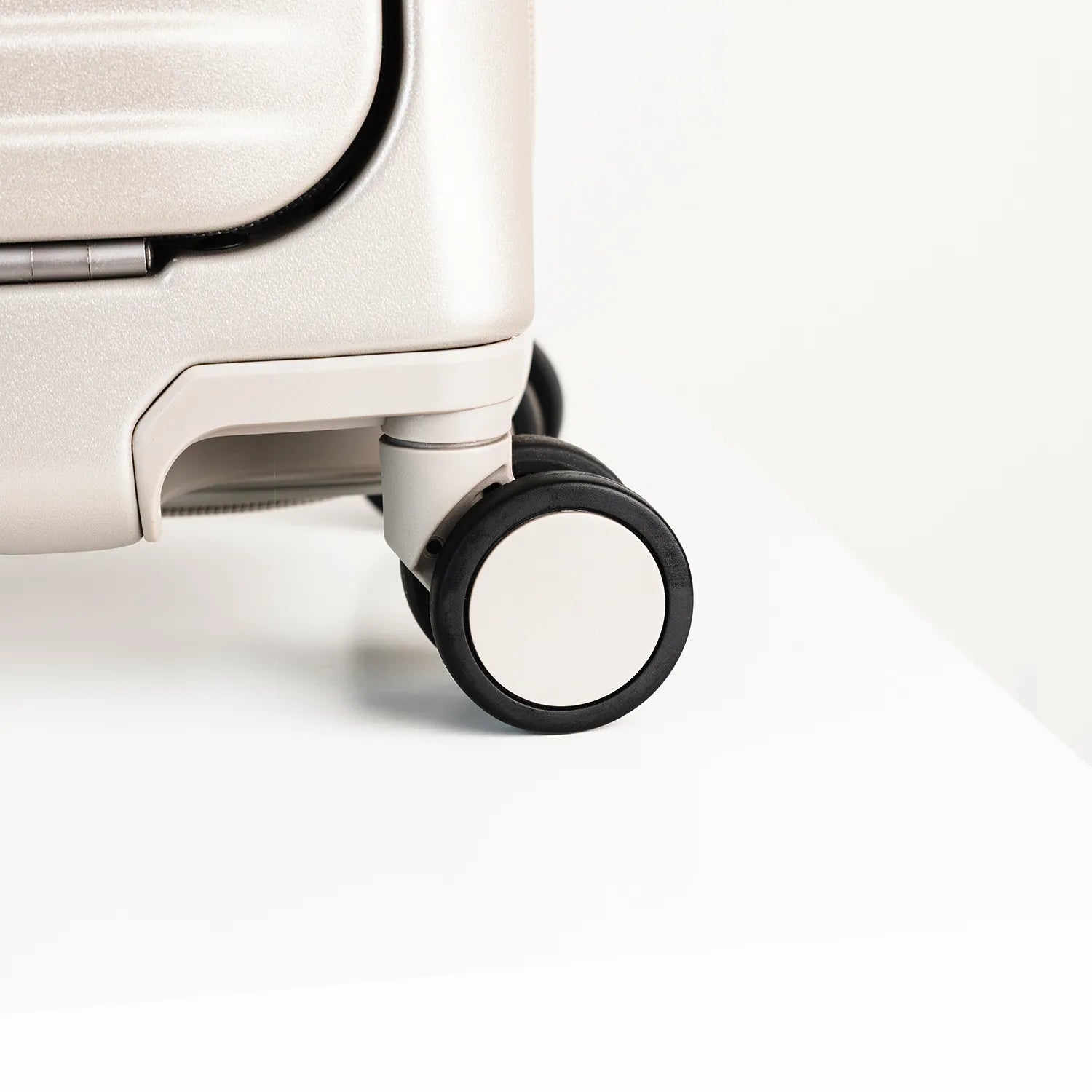 エコーラック ショーグンEVO FA 機内持ち込み スーツケース