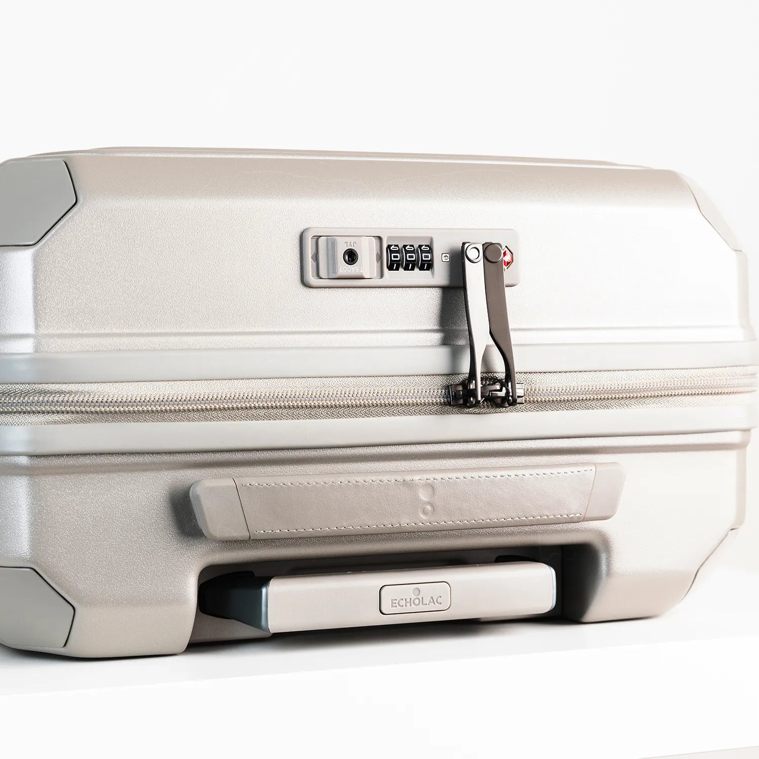 エコーラック ショーグンEVO FA 機内持ち込み スーツケース