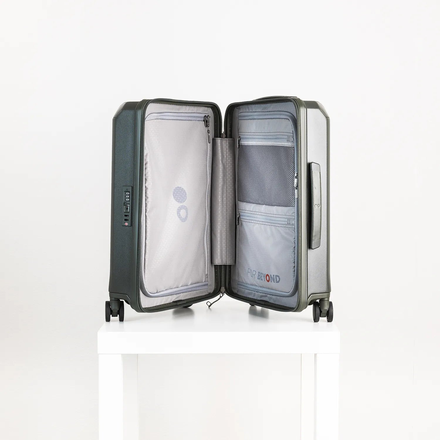 エコーラック ショーグンEVO 機内持ち込み スーツケース