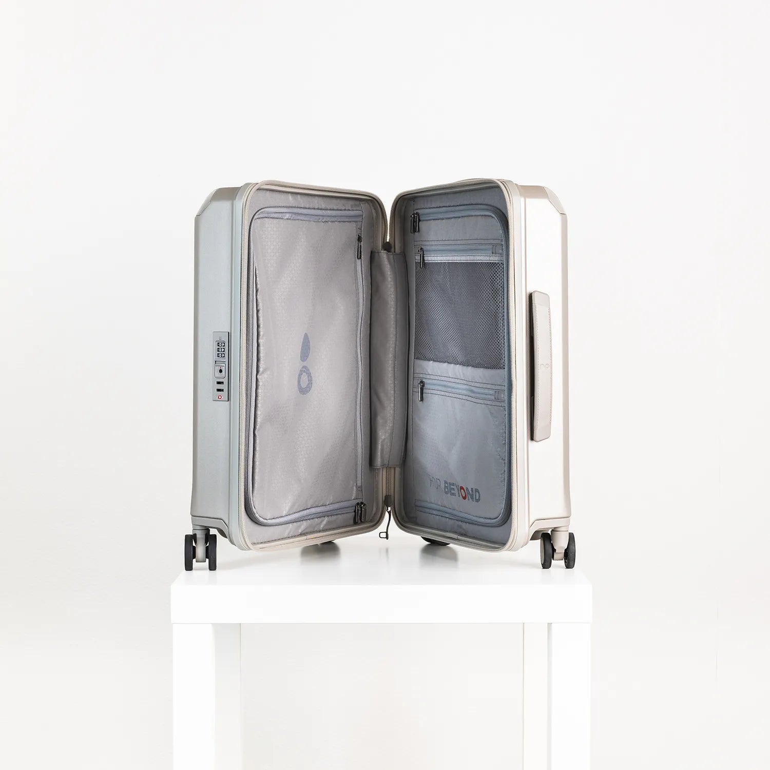 エコーラック ショーグンEVO 機内持ち込み スーツケース