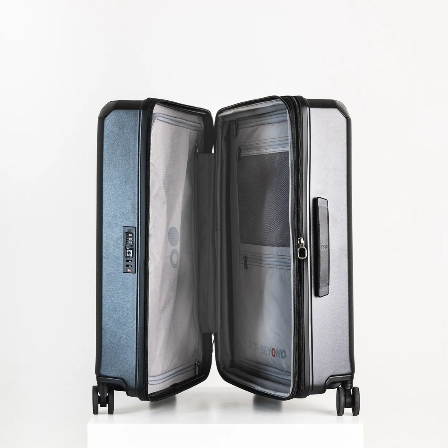 エコーラック ショーグンEVO Mサイズ 中型スーツケース