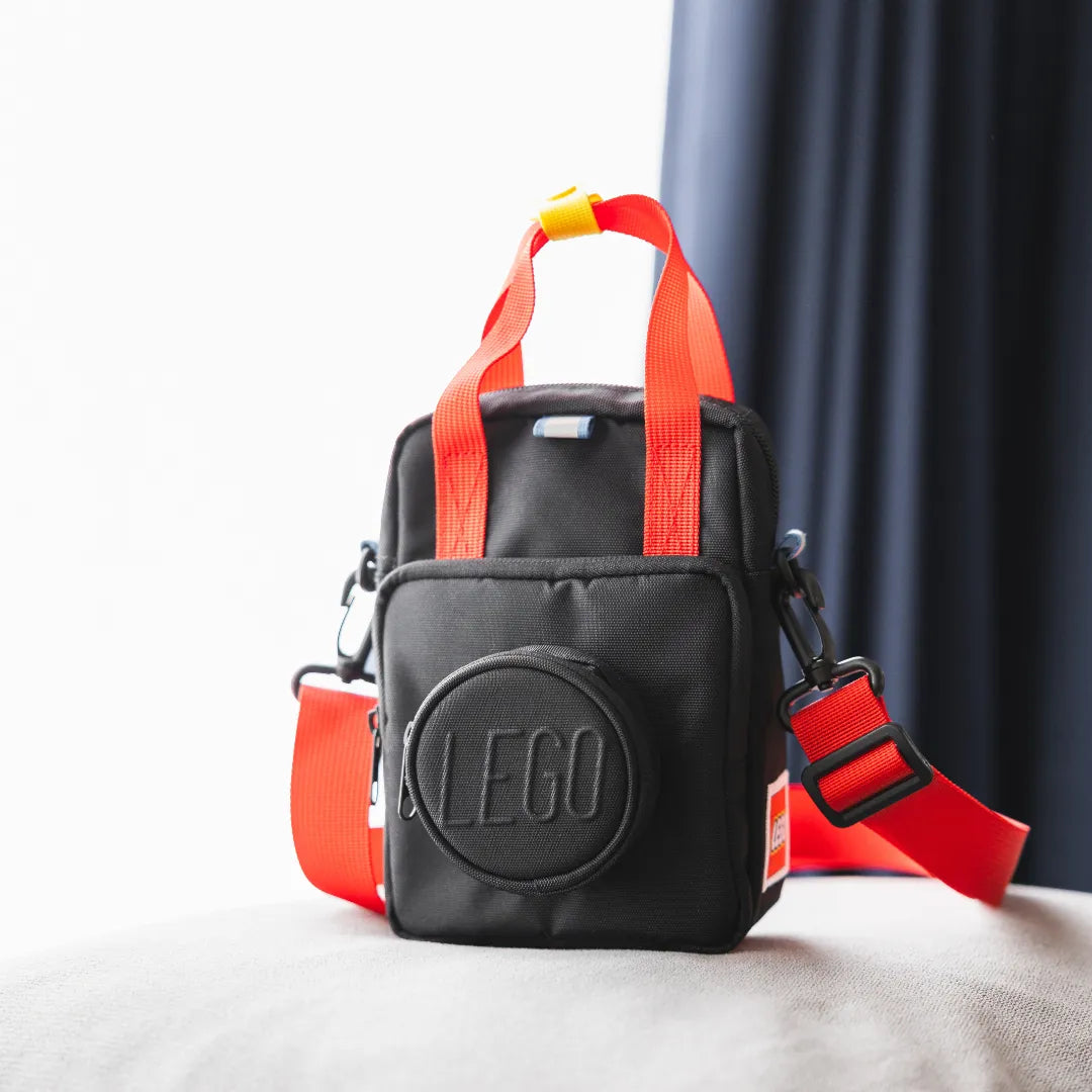 LEGO | レゴ クロスボディバッグ ブロック 1×1 Brick Crossbody Bag LEGO | レゴ クロスボディバッグ ブロック 1×1 Brick Crossbody Bag