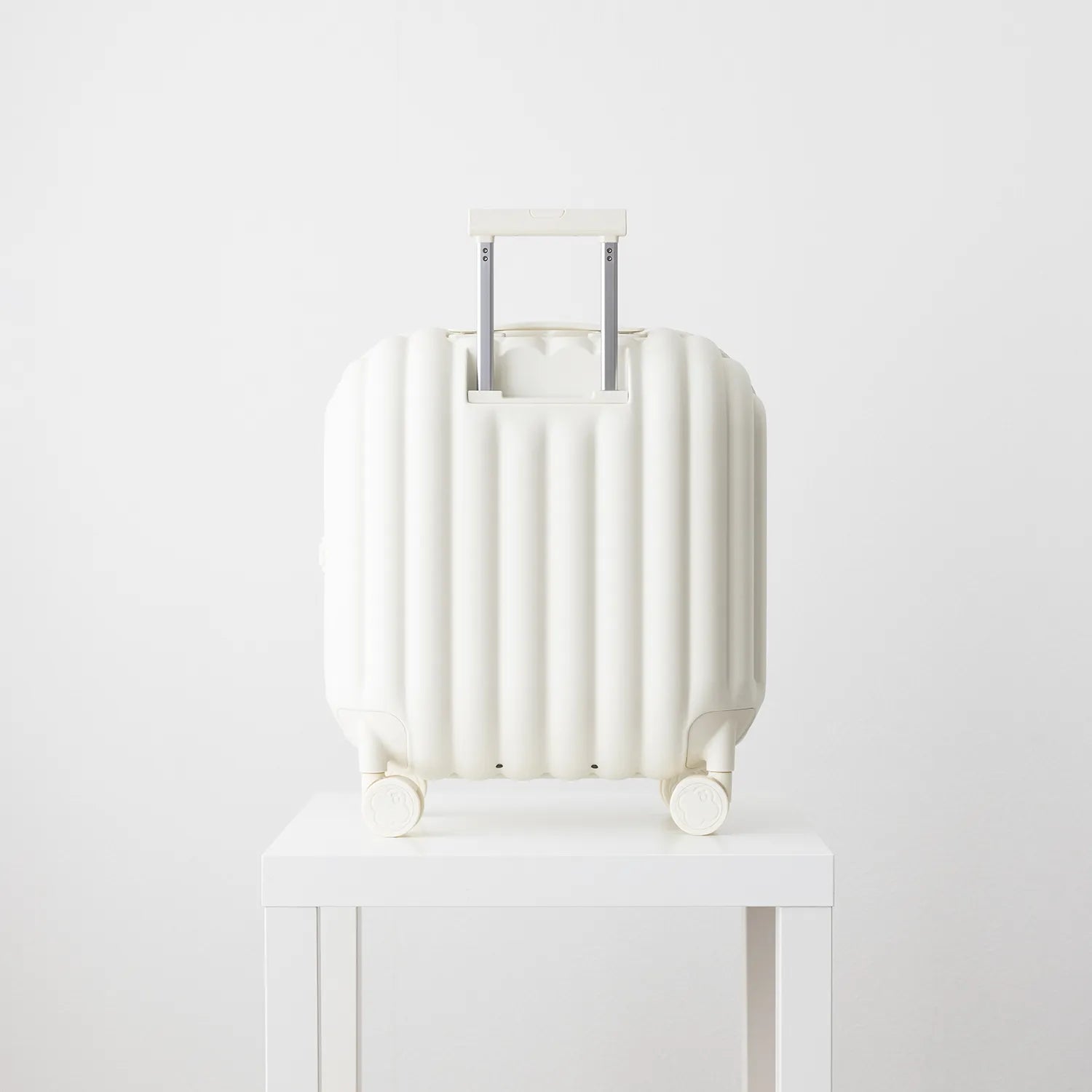 アートリップス パンスタイル 機内持ち込み スーツケース