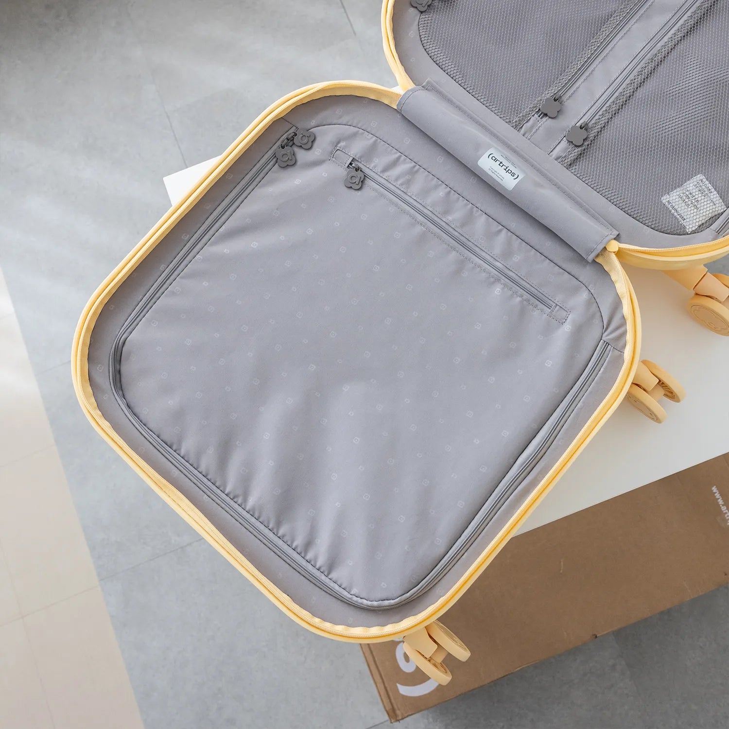 アートリップス パンスタイル 機内持ち込み スーツケース