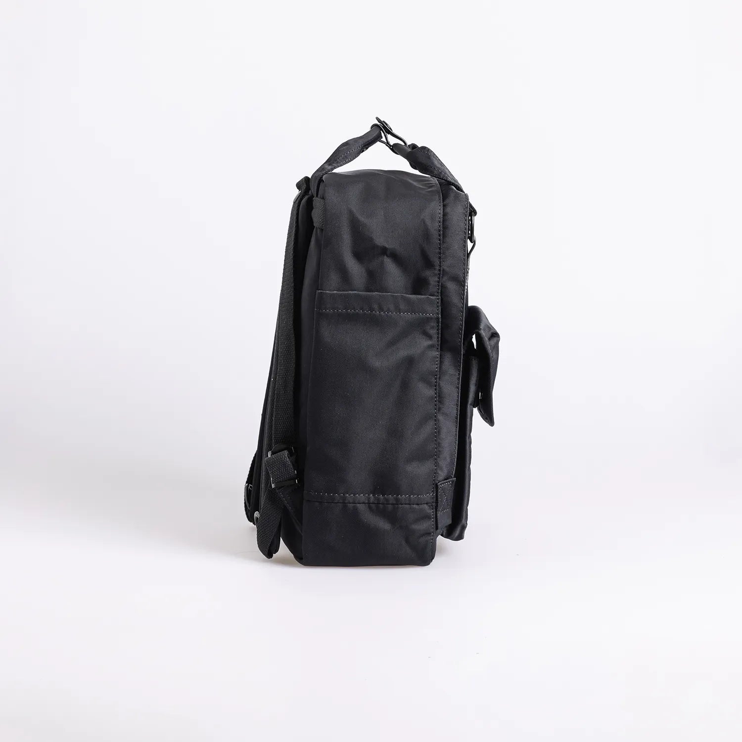 ドーナツ マカロン ルーセント 痛バッグ リュック 推し活バッグ 16L