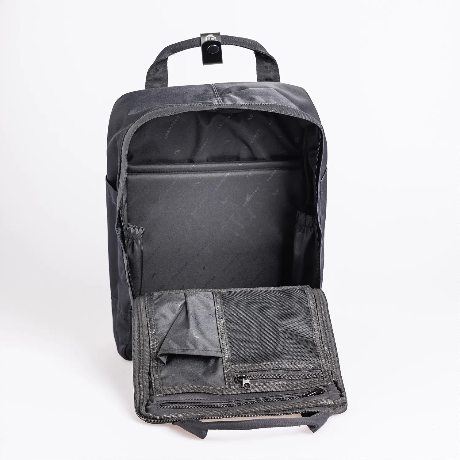 ドーナツ マカロン ルーセント 痛バッグ リュック 推し活バッグ 16L