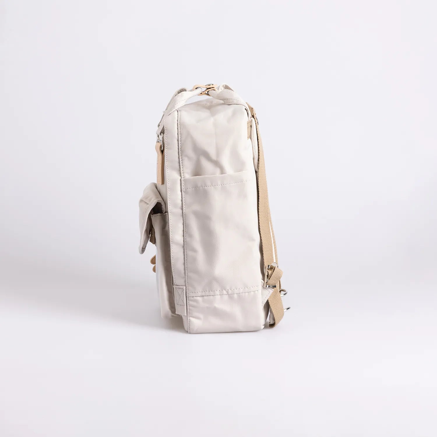 ドーナツ マカロン ルーセント 痛バッグ リュック 推し活バッグ 16L