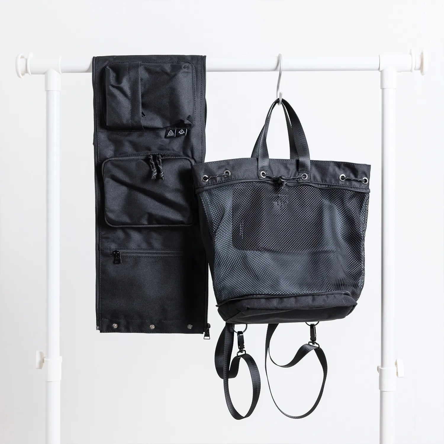 ドーナツ ピラミッド 2WAY 3WAY バックパック ショルダーバッグ 13L