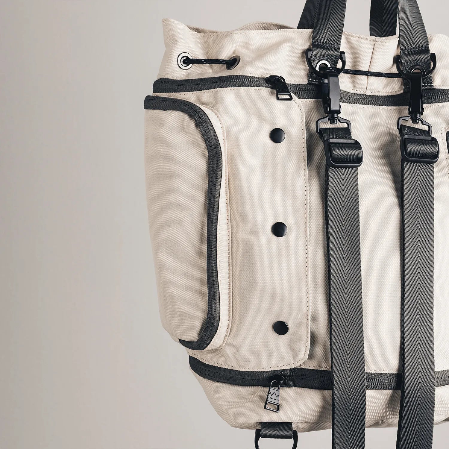ドーナツ ピラミッド 2WAY 3WAY バックパック ショルダーバッグ 13L