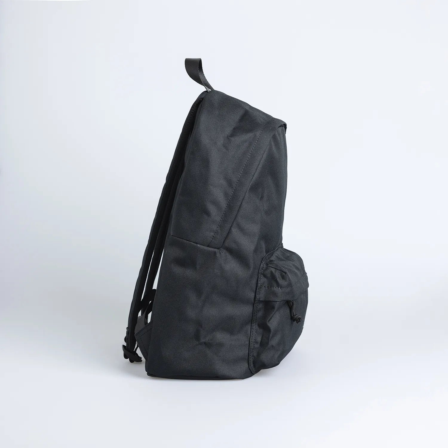 ドーナツ プラスワン リボーン 防水 A4 軽量 通学 バックパック 24L