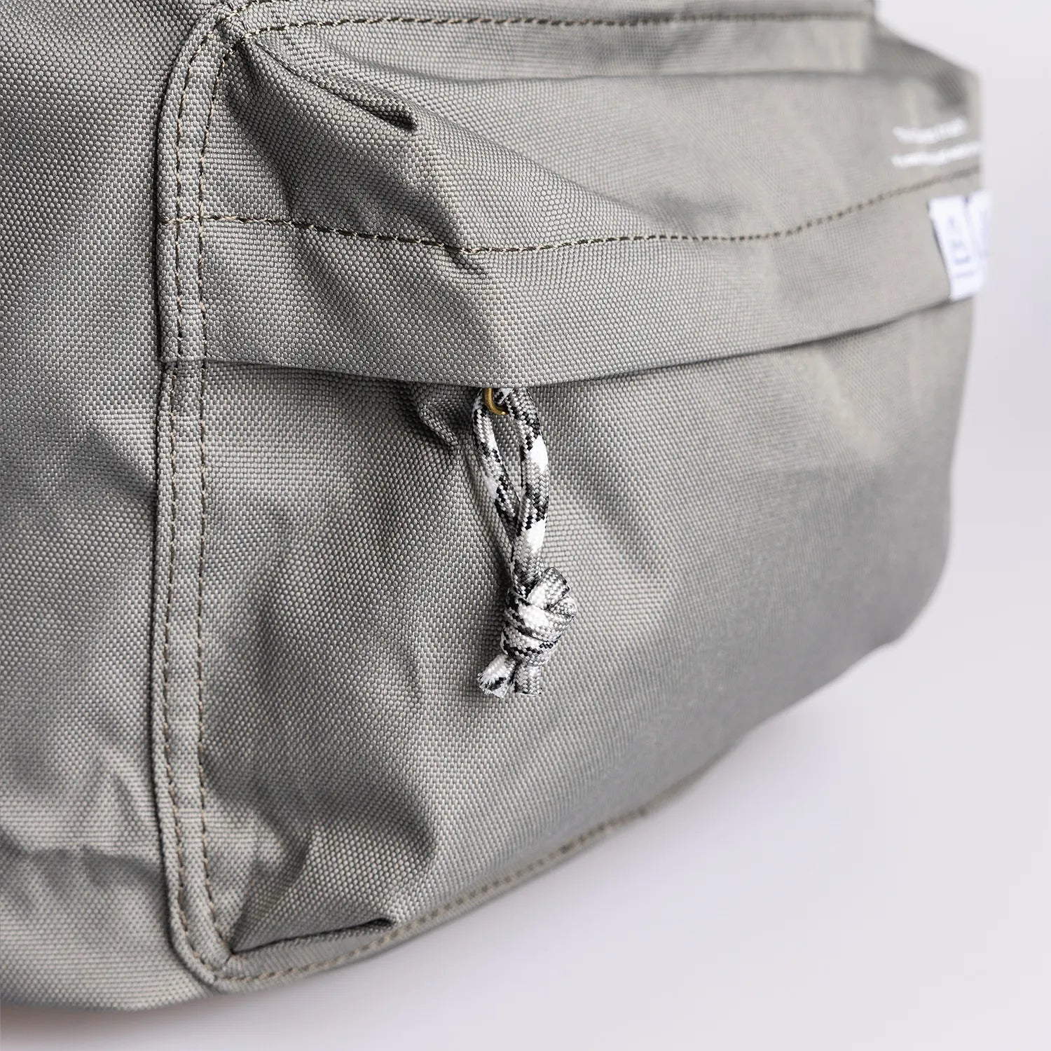 Plus One Reborn Backpack｜Grey