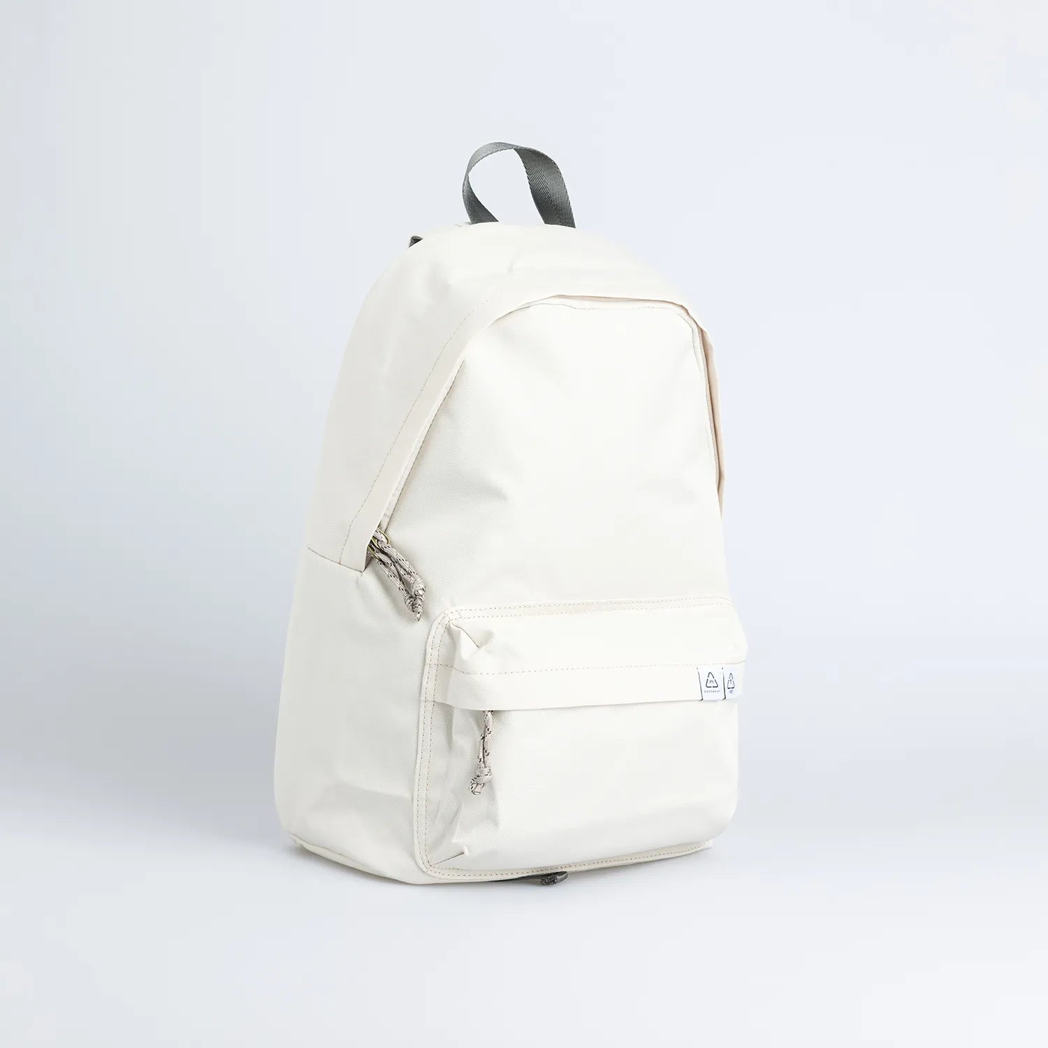 ドーナツ プラスワン リボーン 防水 A4 軽量 通学 バックパック 24L