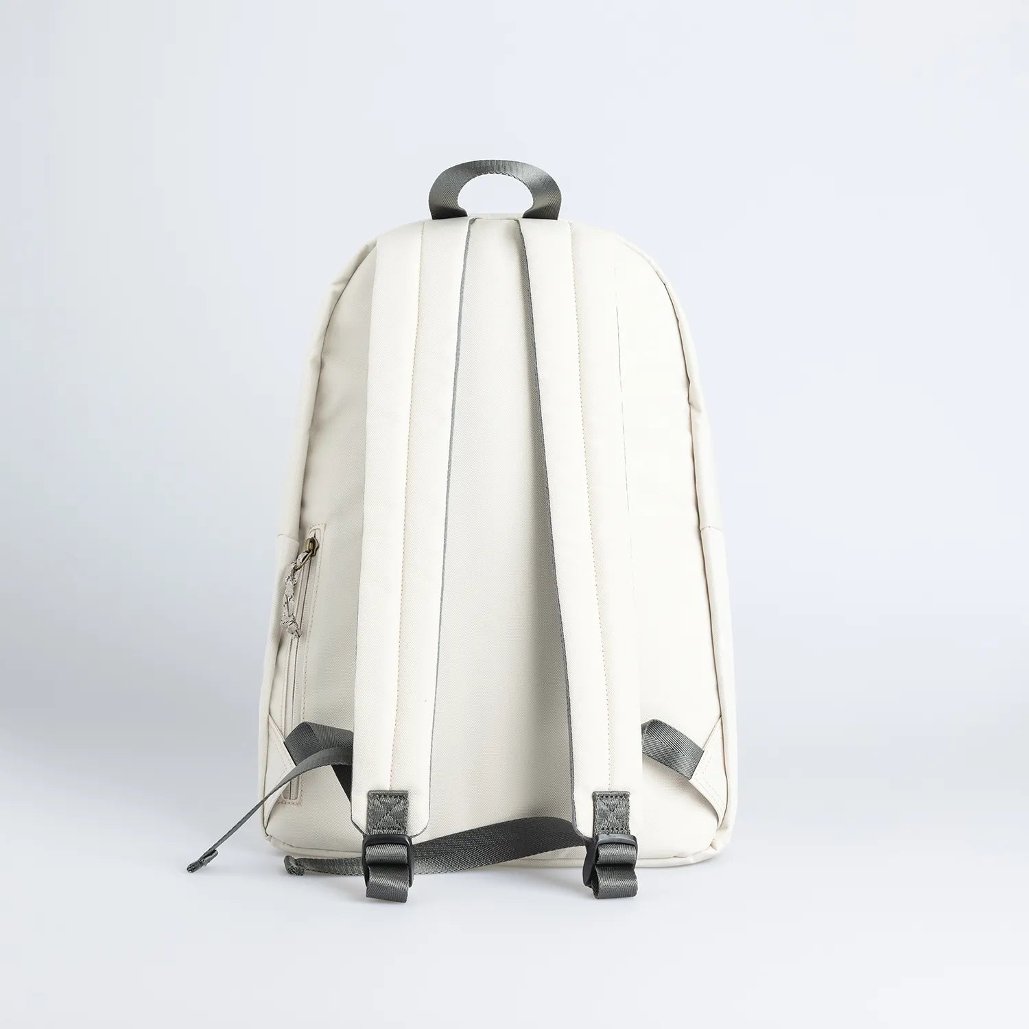 ドーナツ プラスワン リボーン 防水 A4 軽量 通学 バックパック 24L