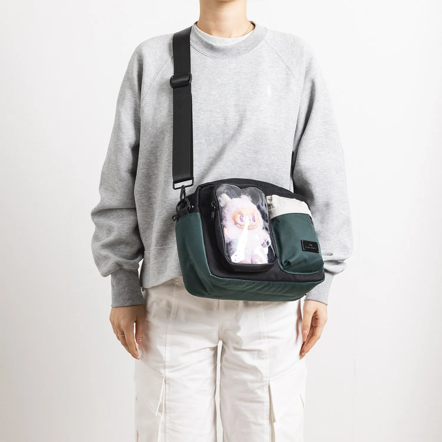 ドーナツ サッチェル ルーセント 透明ポケット付き ショルダーバッグ 痛バッグ 9L