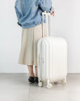 【Mサイズ】 Bread Suitcase M Size｜White