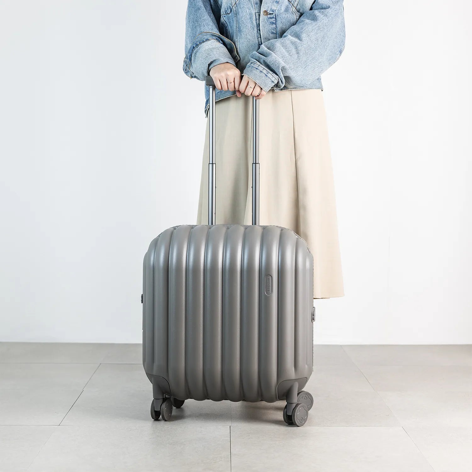 アートリップス パンスタイル 機内持ち込み スーツケース