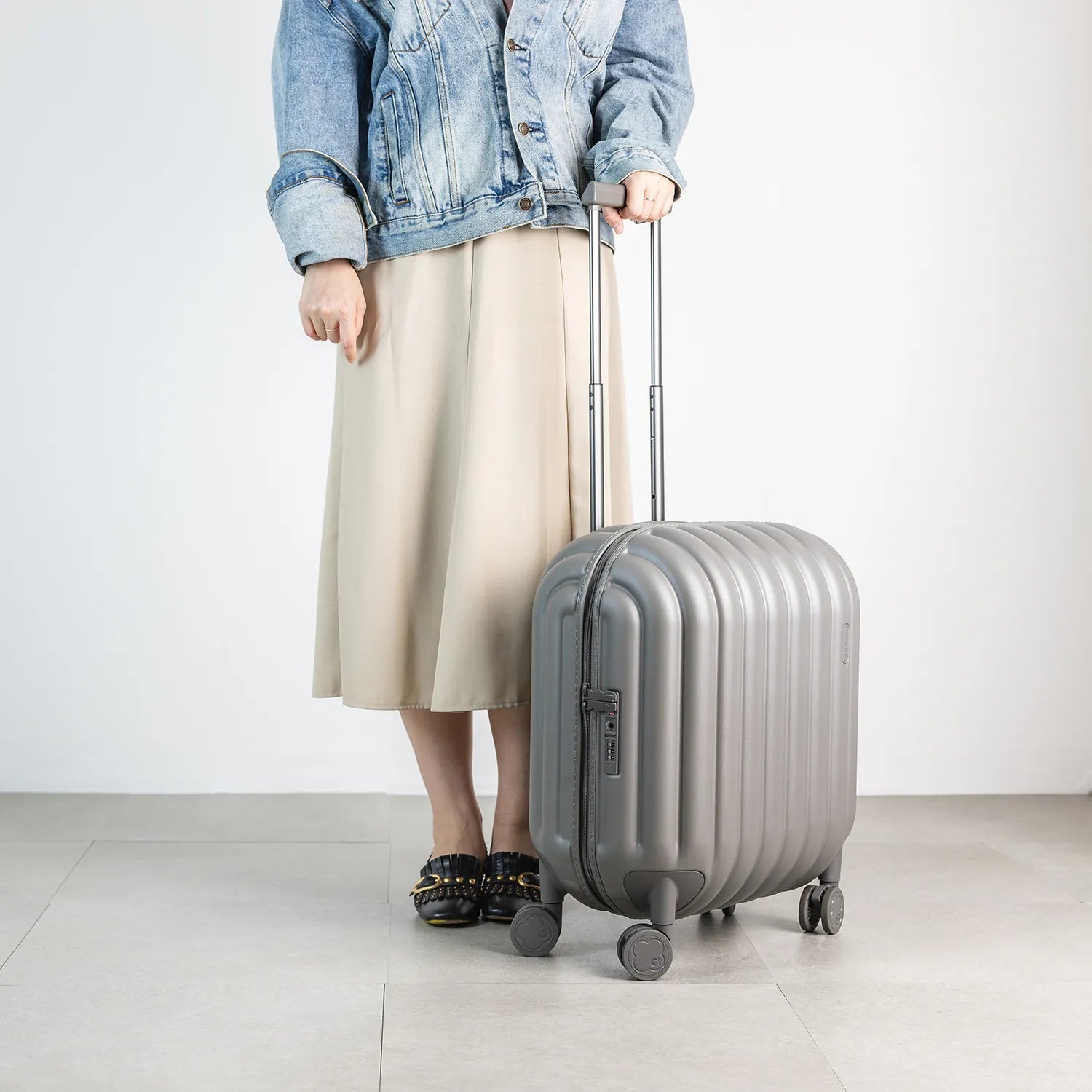 アートリップス パンスタイル 機内持ち込み スーツケース