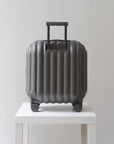【機内持ち込み】 Bread S Suitcase｜Grey